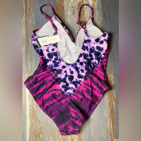 NWT SALT AND COVE ONE PIECE SWIMSUIT SIZE LARGE - Picture 4 of 6